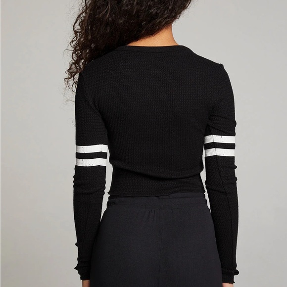 NWT Chaser Women’s Apres Ski Star Pullover Waffle Thermal Shirt Black White XS S - Picture 3 of 11